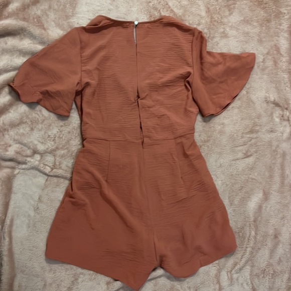 Romper - Picture 2 of 2